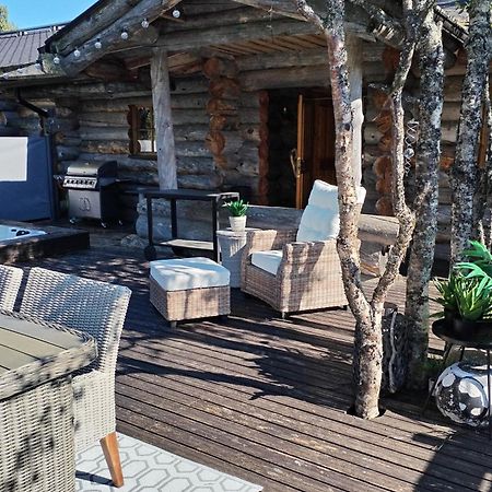 Kuukkeli Log Houses Teerenpesae - Premium Suite A48 Сааріселькя Екстер'єр фото