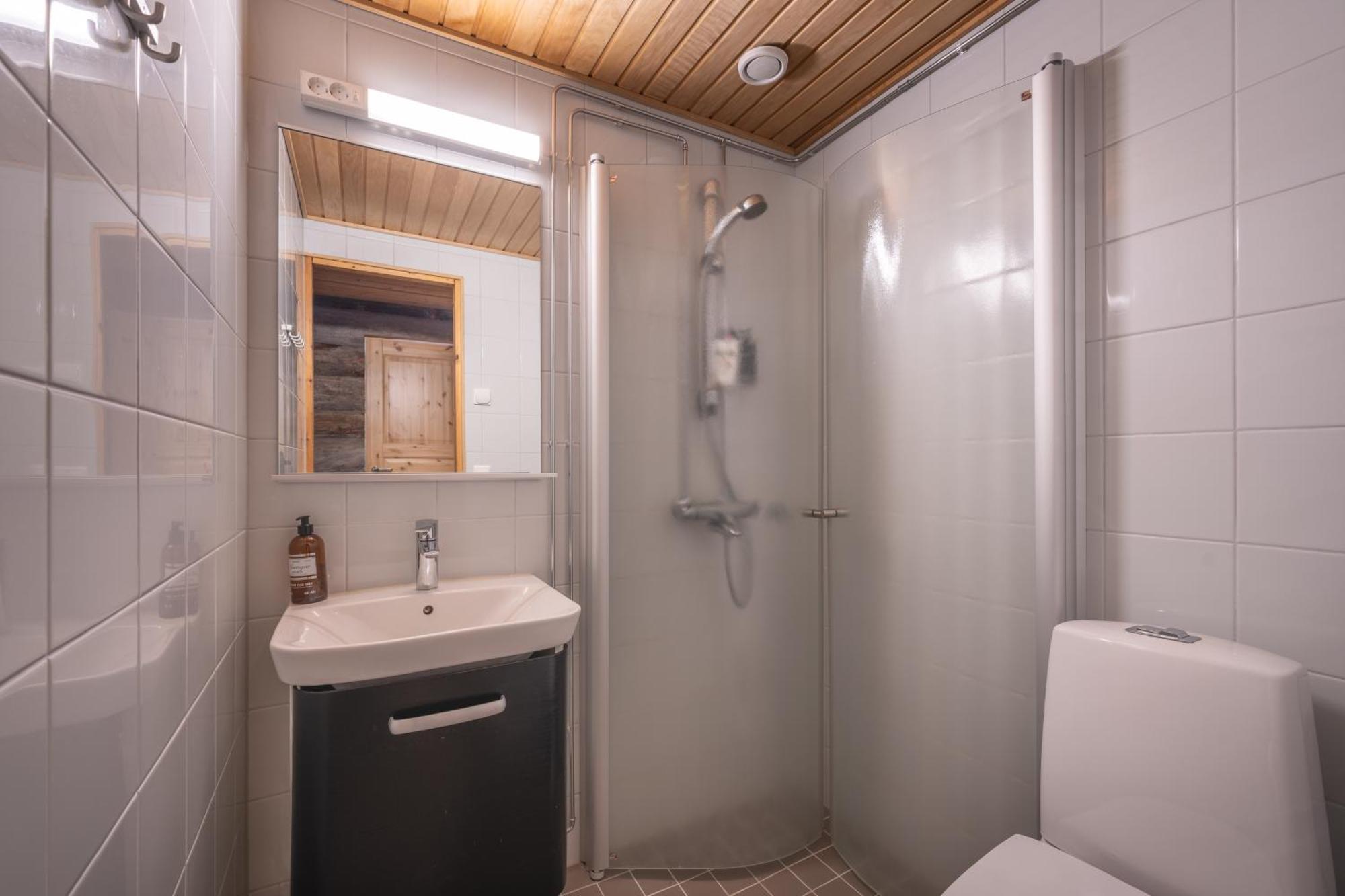 Kuukkeli Log Houses Teerenpesae - Premium Suite A48 Сааріселькя Екстер'єр фото